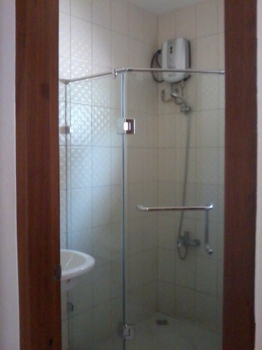 Bathroom View 3