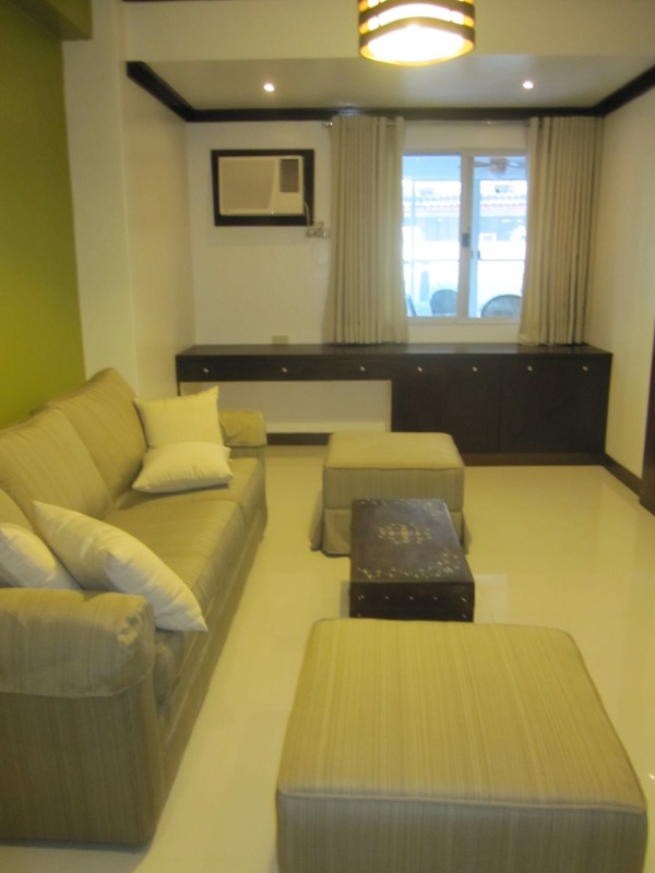 Entertainment Room 1