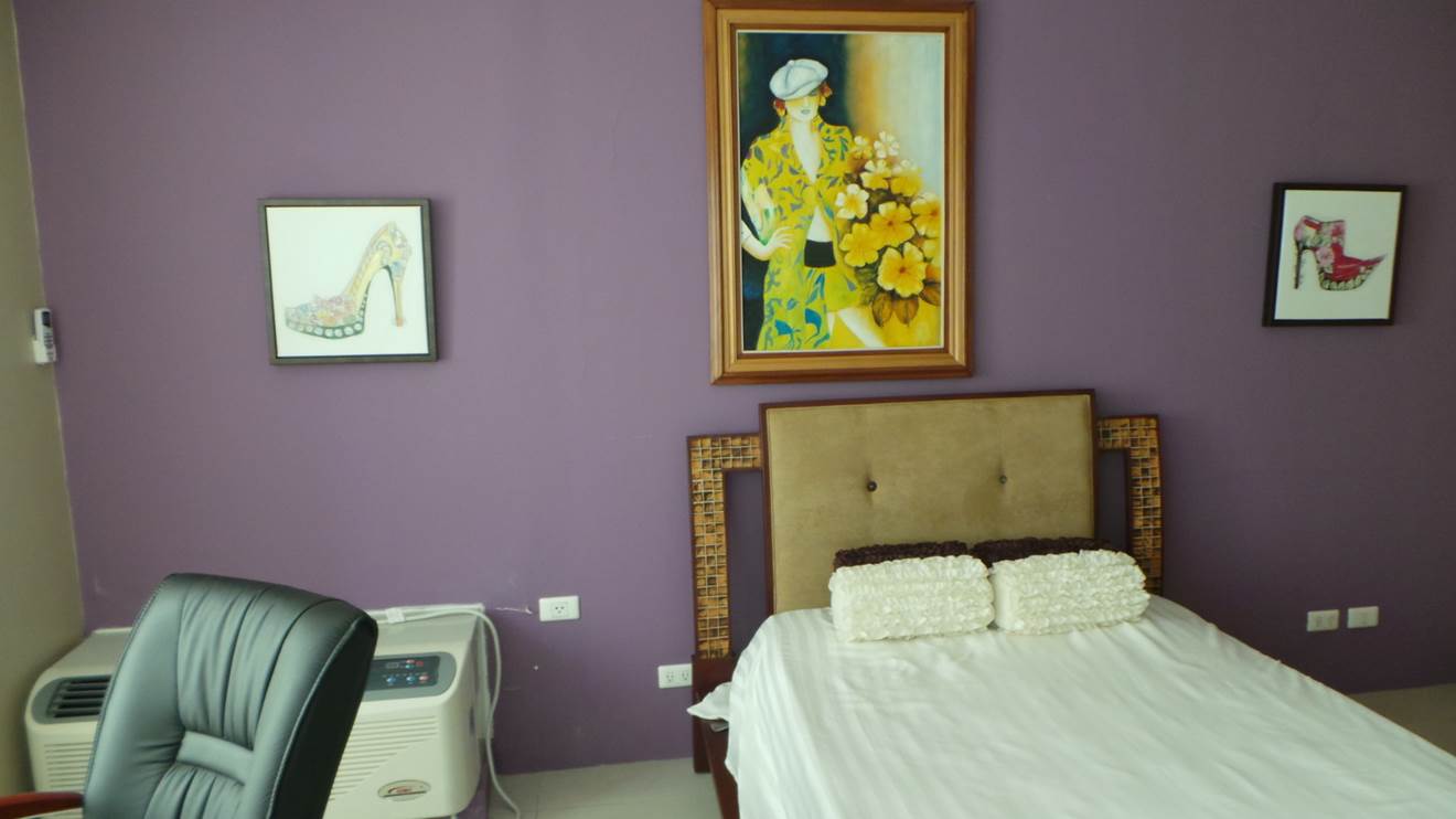 bedroom2