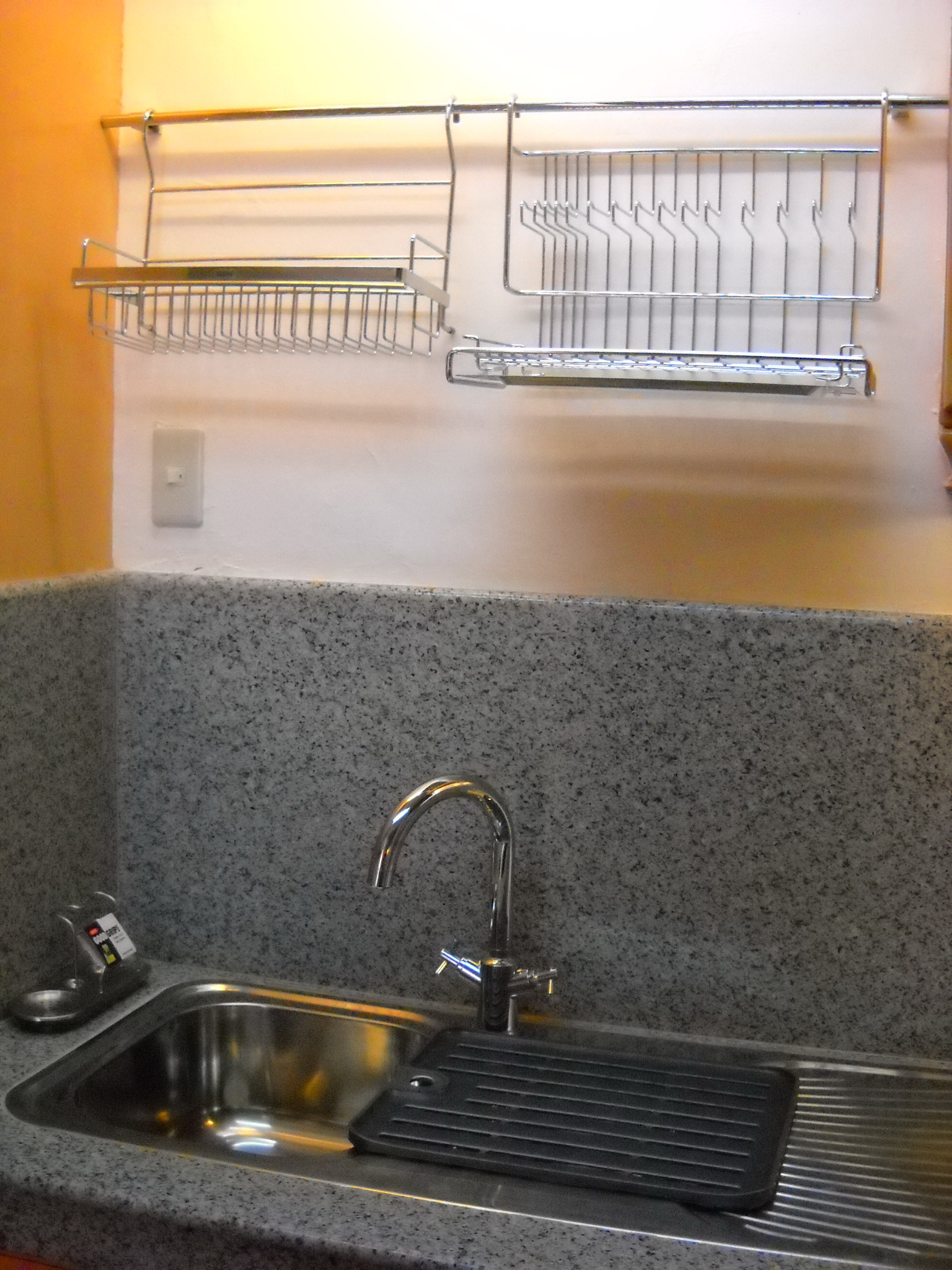 kitchen sink and wall hanging stainless steel dish rack &amp; cutlery basket