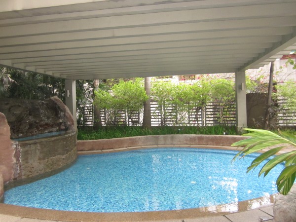 Shang Grand Tower
